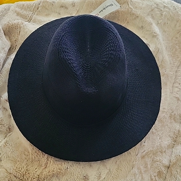 Buckle Accessories - Buckle Black Fashion Hat